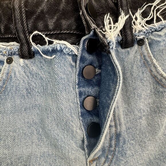 Alexander Wang Women’s Sz 24 Blue and Black Cult Duo Straight Leg Crop Jeans - Picture 3 of 16